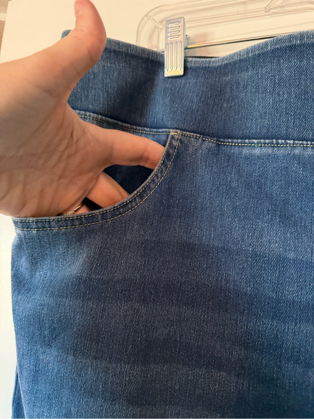 HALARA Women's Bootcut Jeans - Picture 4 of 11